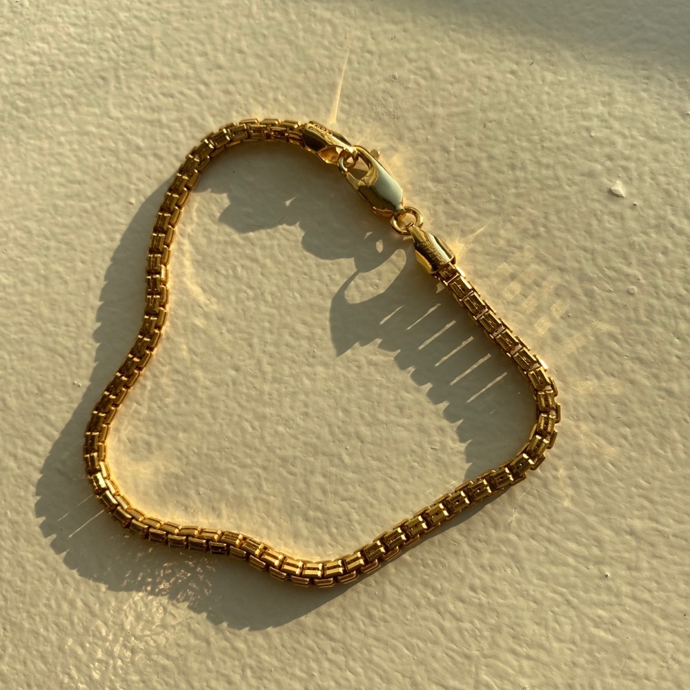 14k GOLD PLATED bracelet
